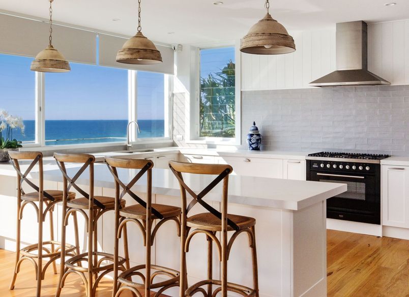 Hamptons Kitchen, Palm Beach