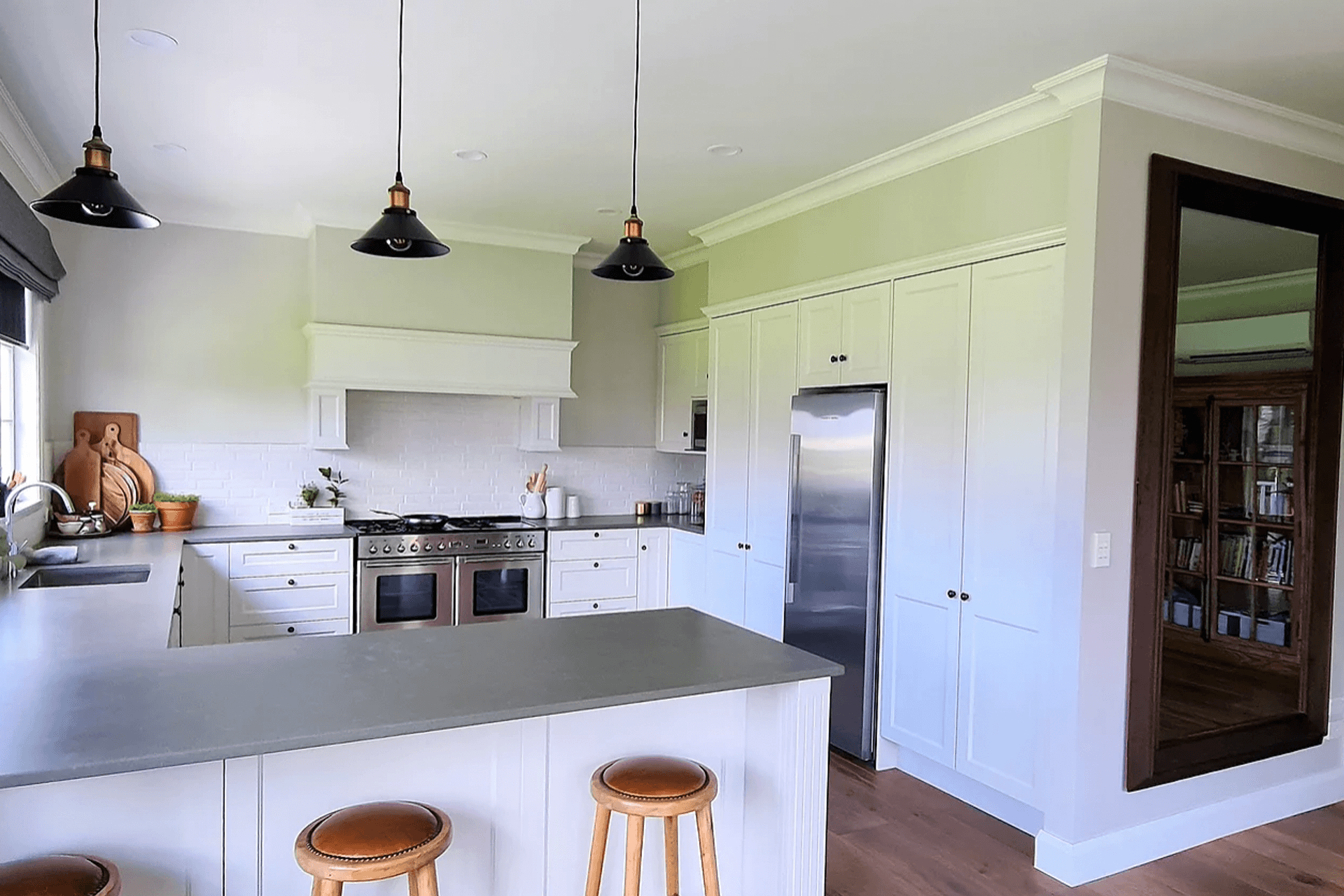 Traditional Retreat, Frimley