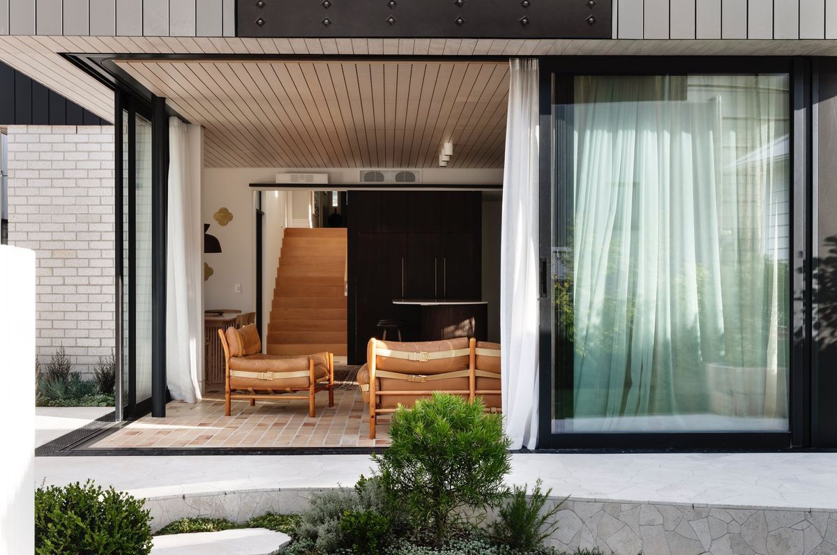 Shift House
