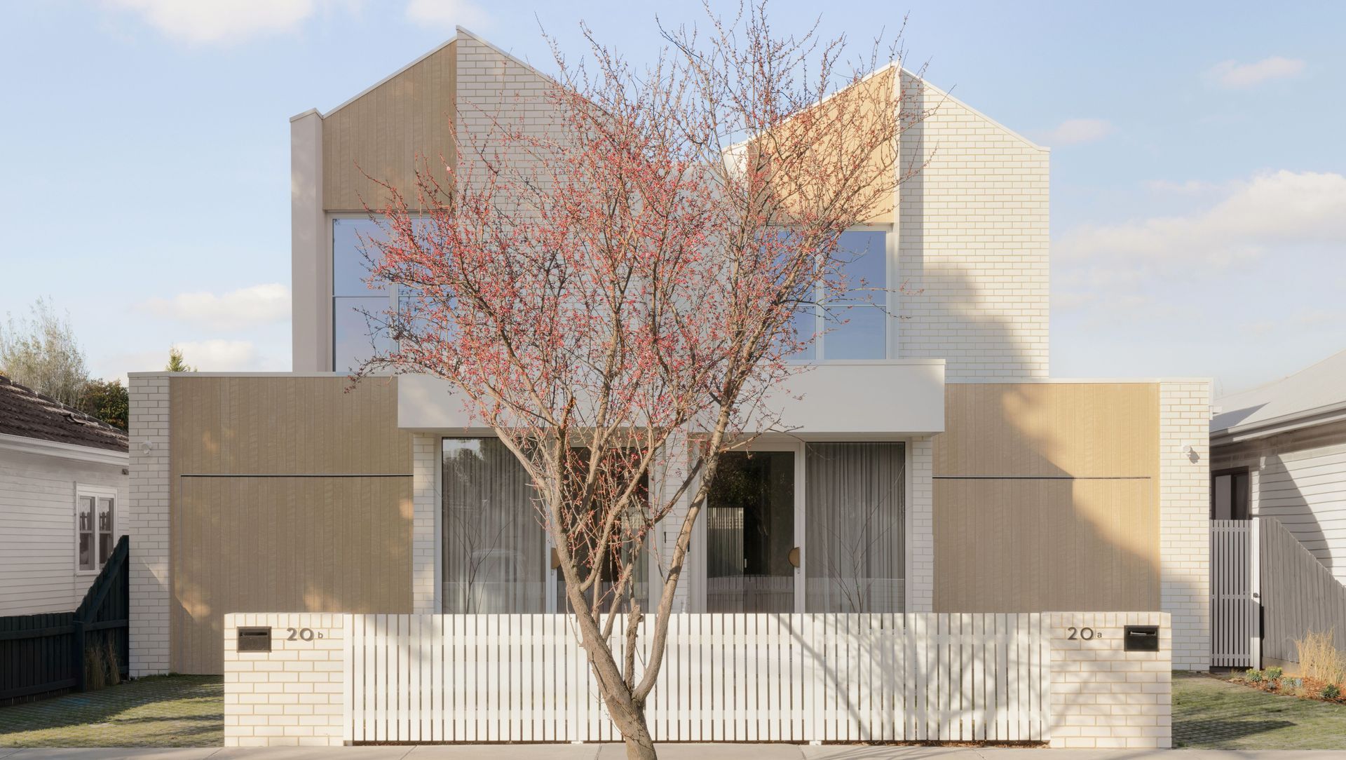 Harmony in White | Pasco Vale South banner