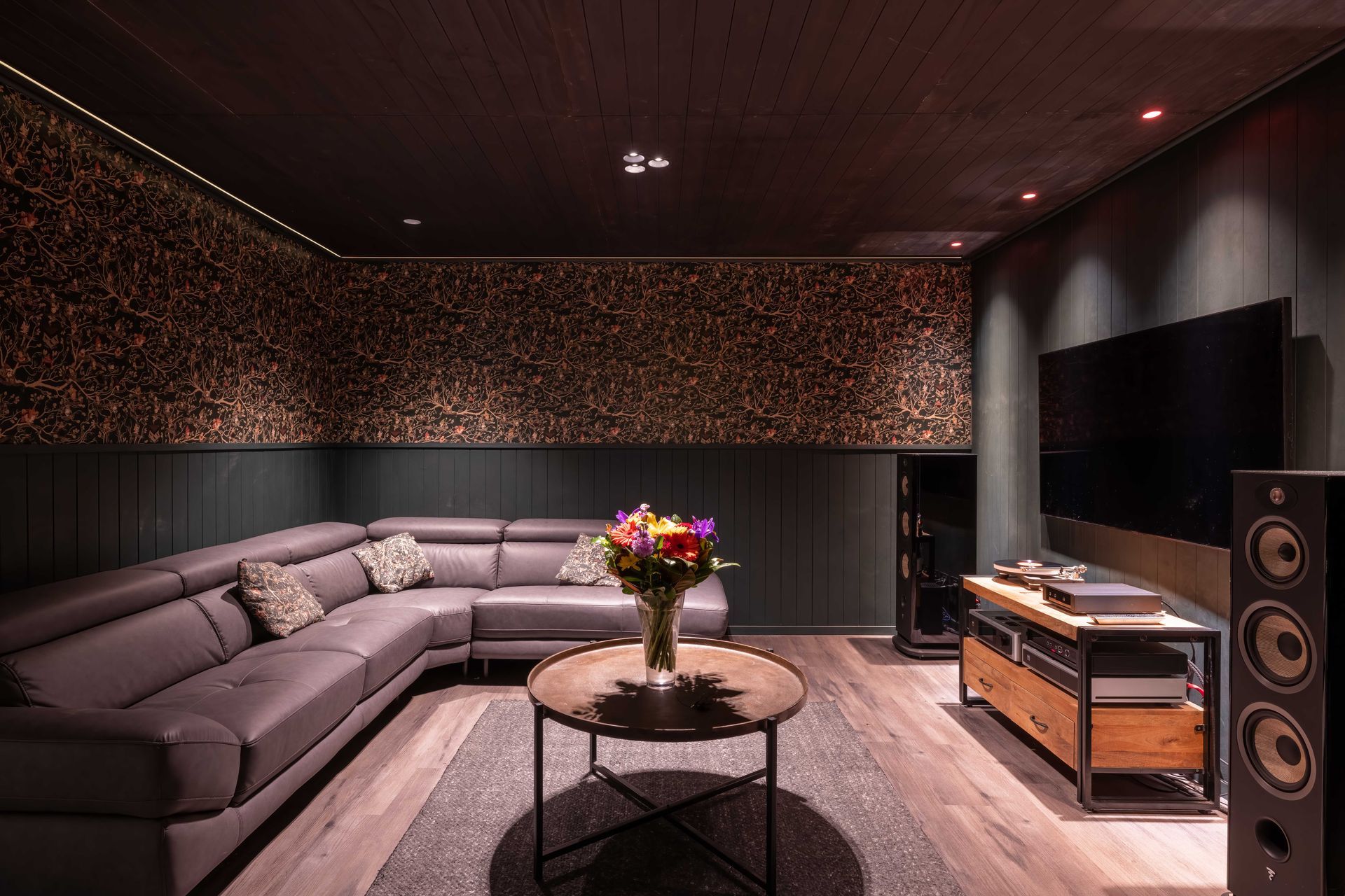 Whisky lounge at home