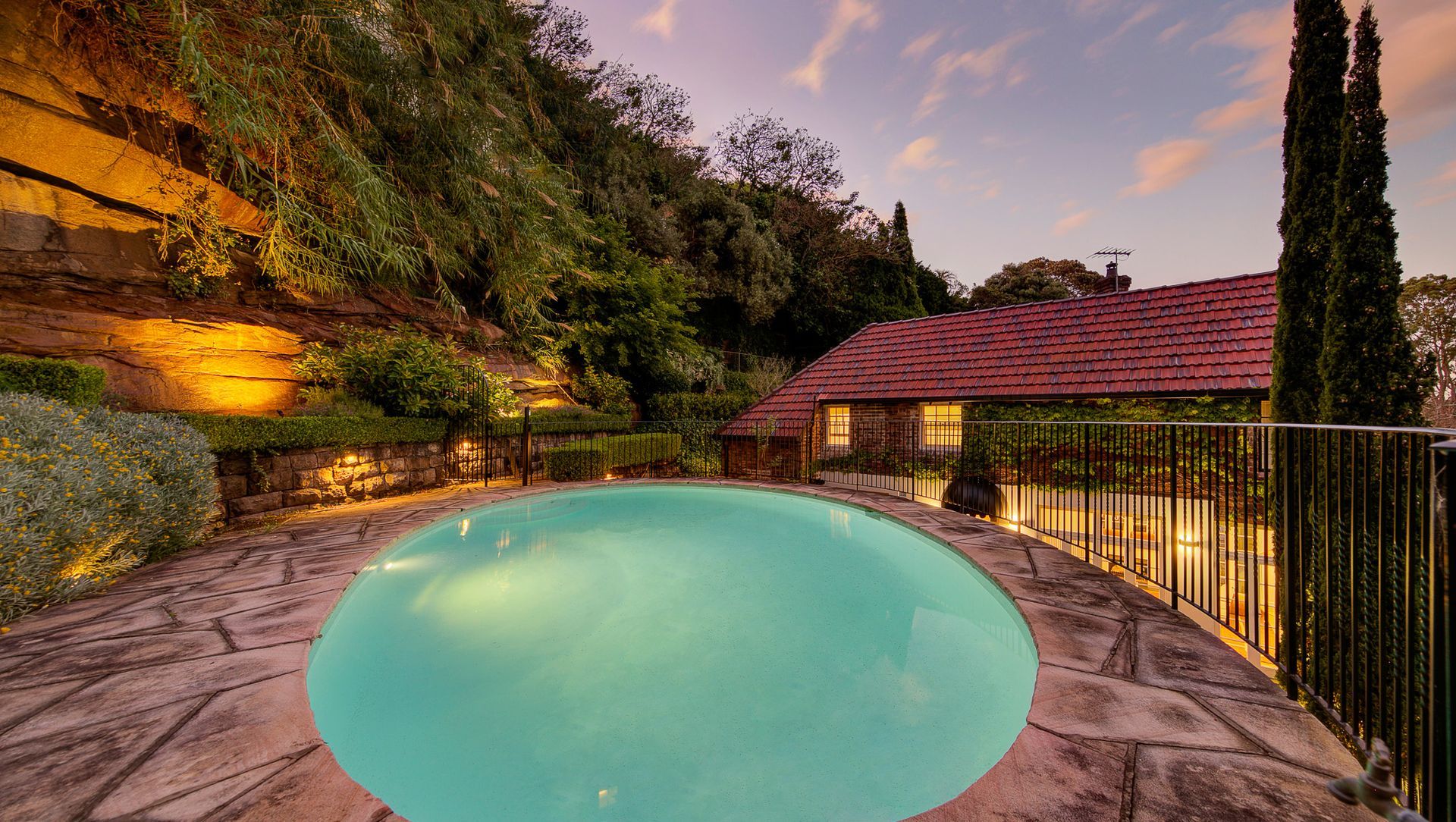 10 Wallaroy Rd, Woollahra banner