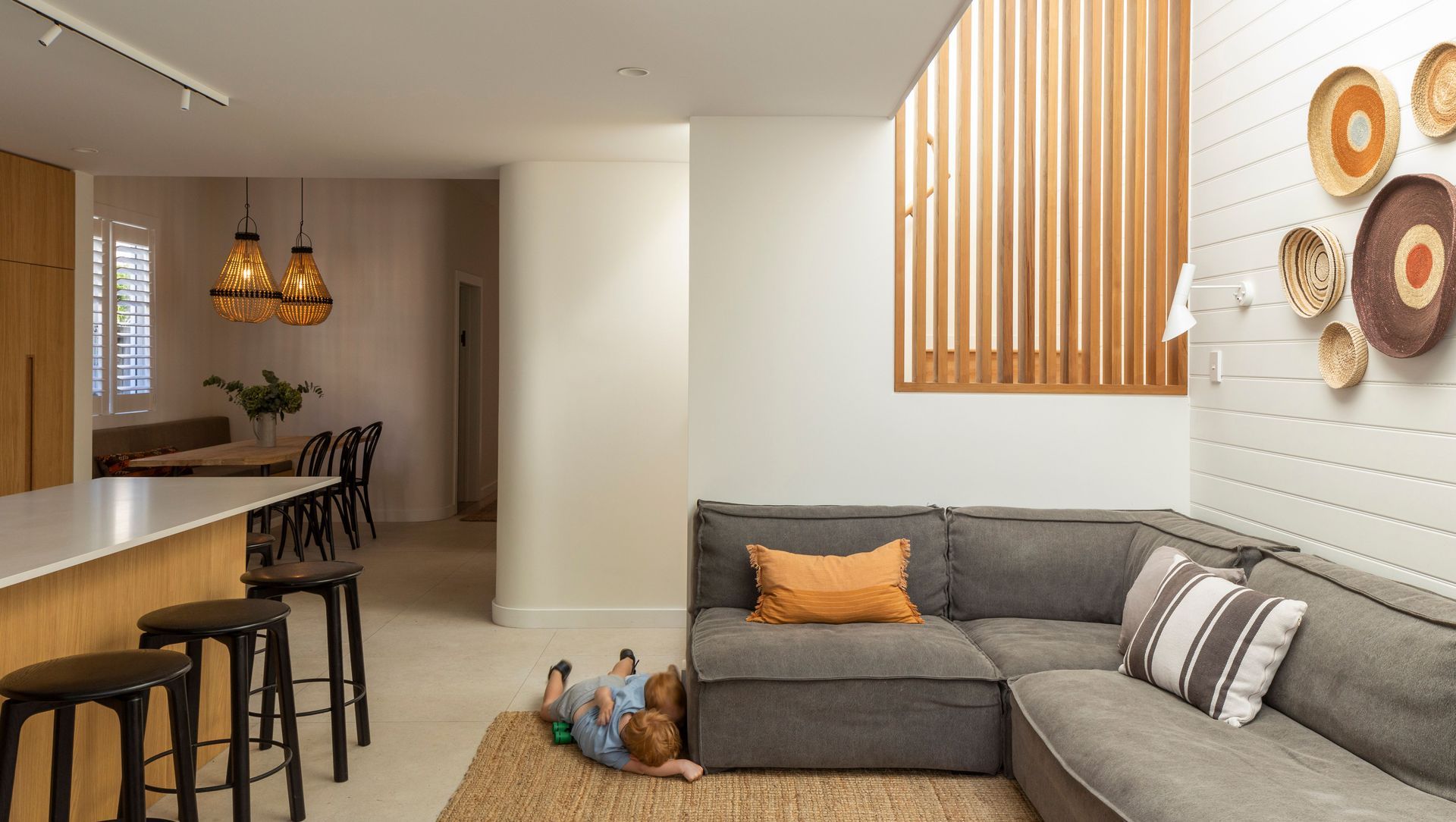 Tight & Light banner