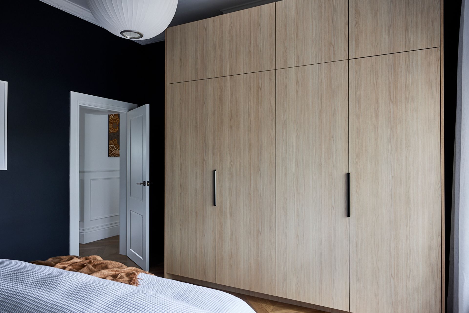 McMahons Point Apartment