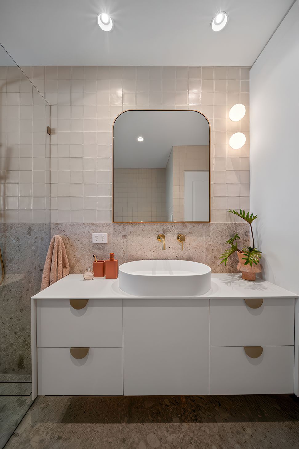 The-Avenue-Bathroom-gigapixel-low-resolution-v2-4x.jpeg