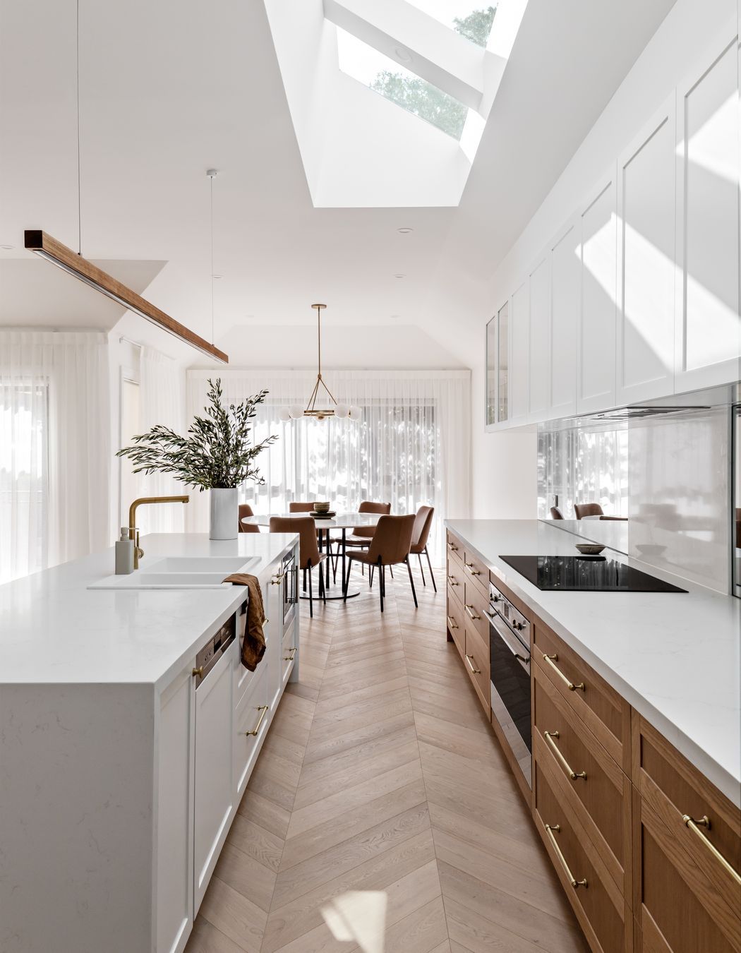 The Spanish Mission Coogee Home - Kitchen