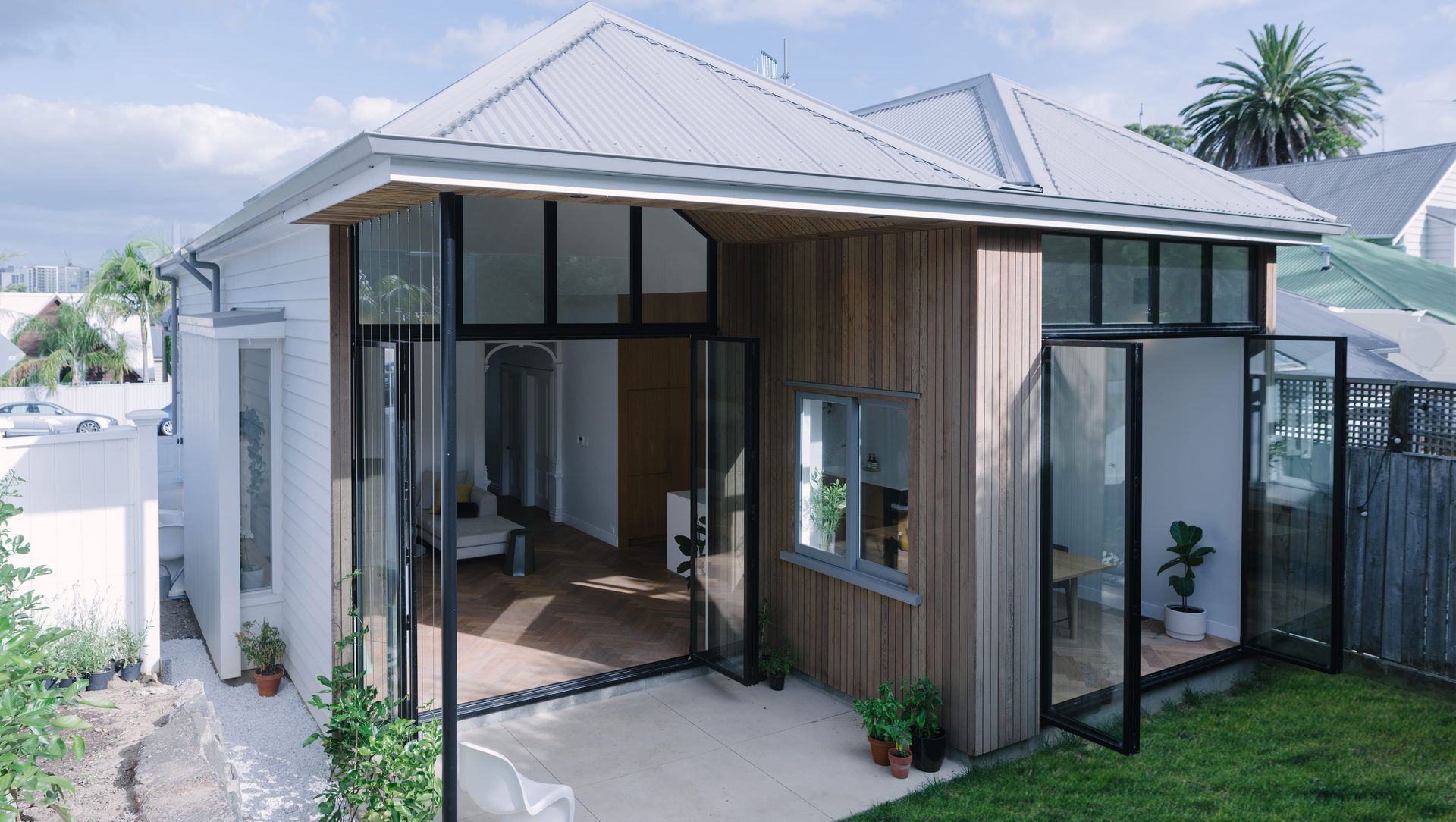 Twin Peaks House banner