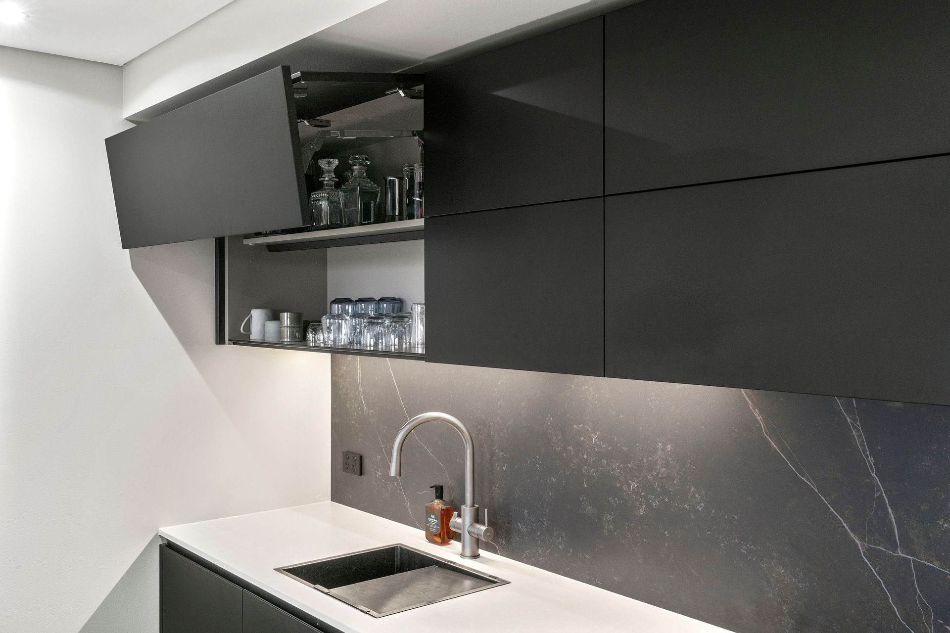 Thinkdzine - Alexandria