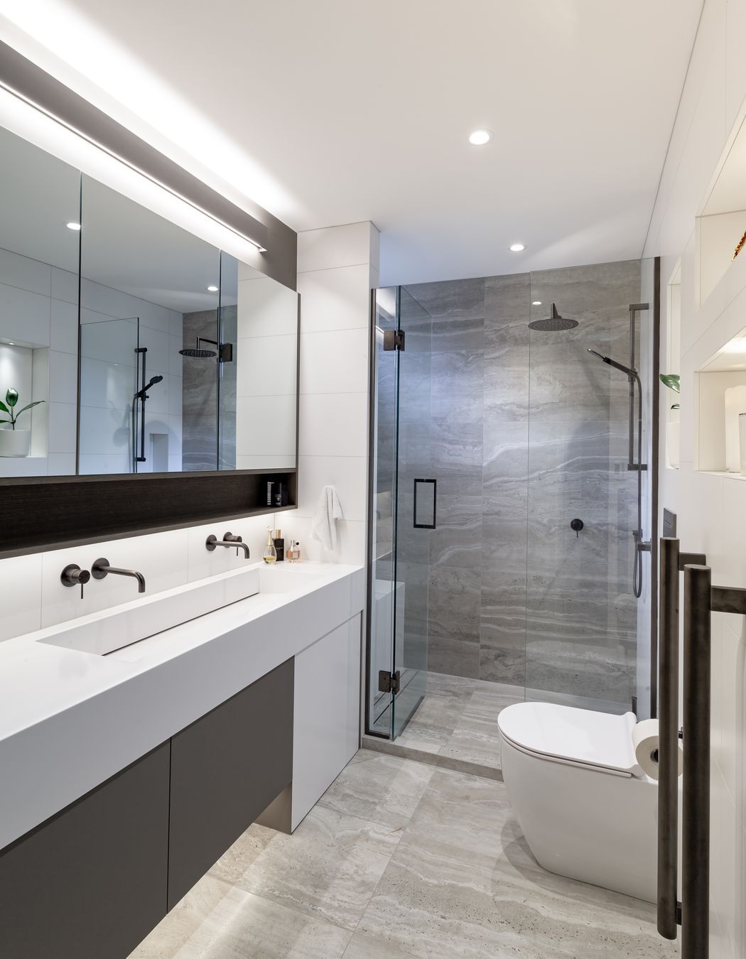 St Mary's Bay Master Bathroom