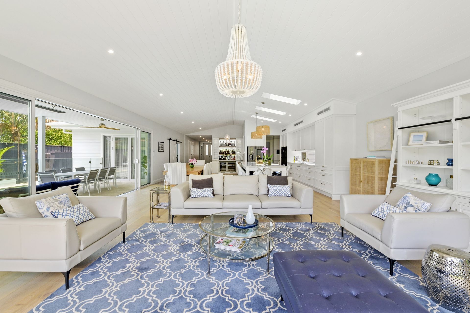 ##^^Holland, North Epping