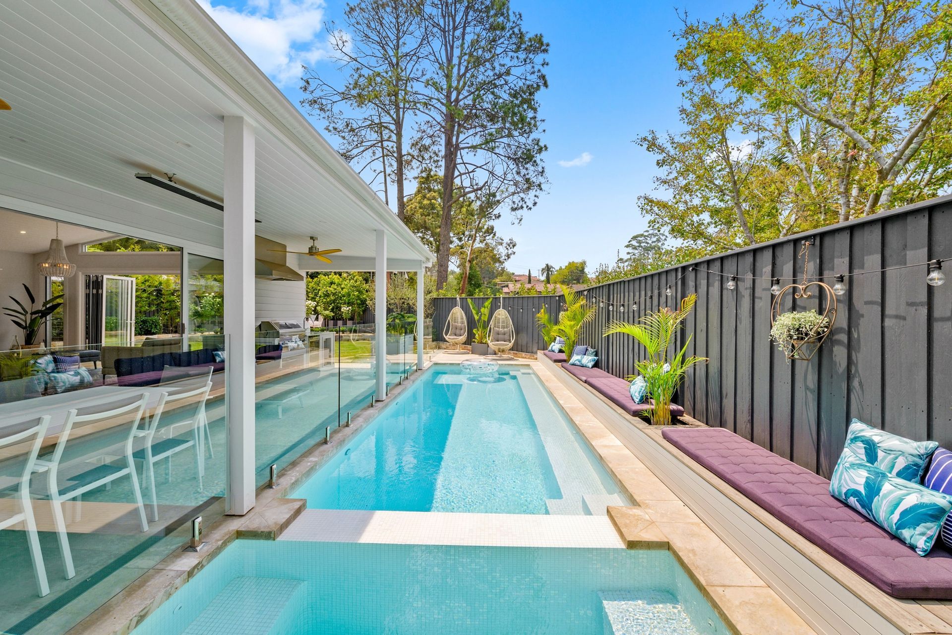 ##^^Holland, North Epping