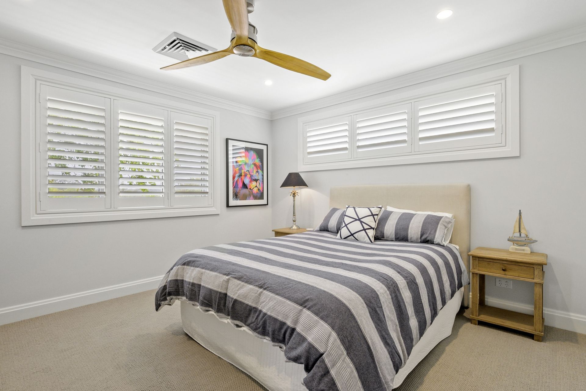 ##^^Holland, North Epping