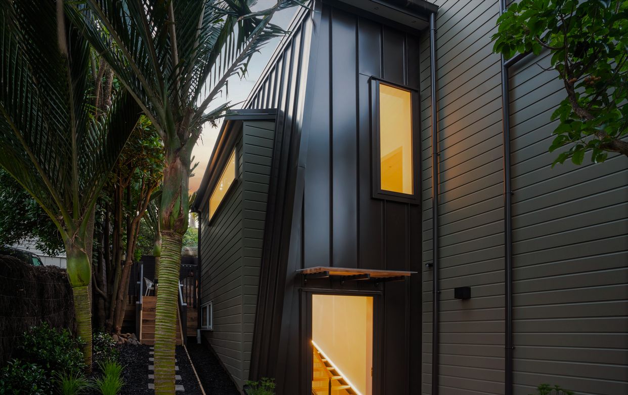 Ponsonby Urban Oasis - Angle / Standing Seam Wall Cladding - Colorsteel