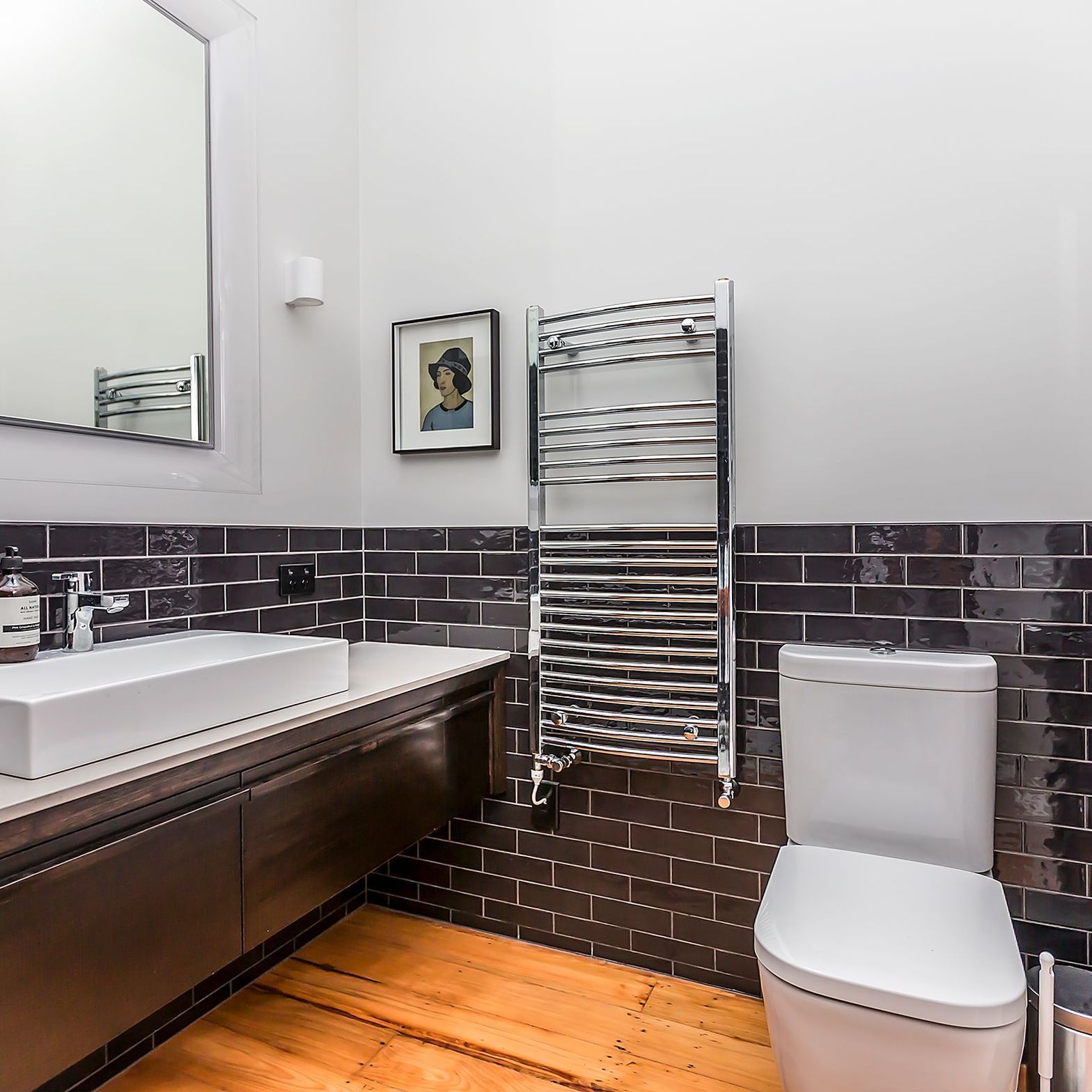 WW-7496-1-3-26-2nd-Bath.jpg