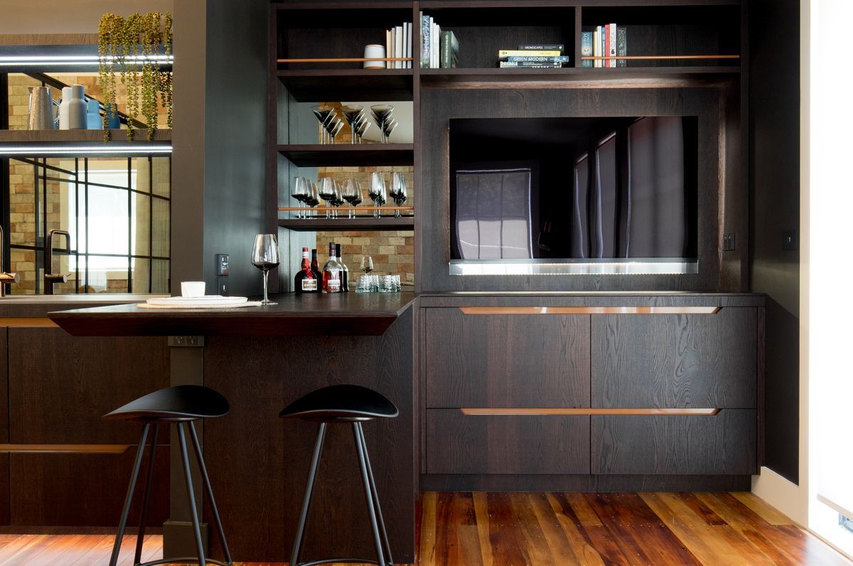 Industrial Moa Apartment