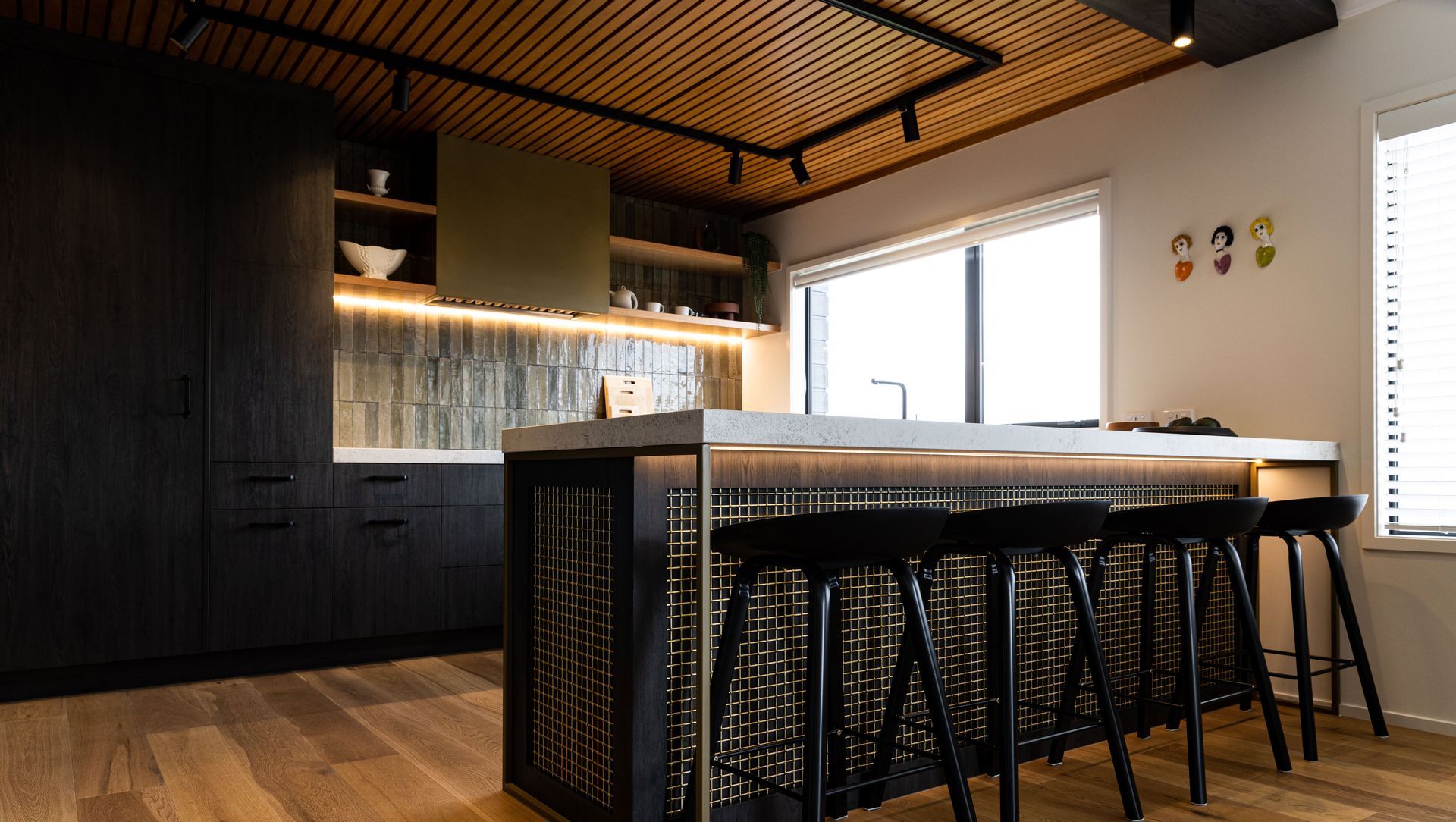 Earthy Tuhimata banner