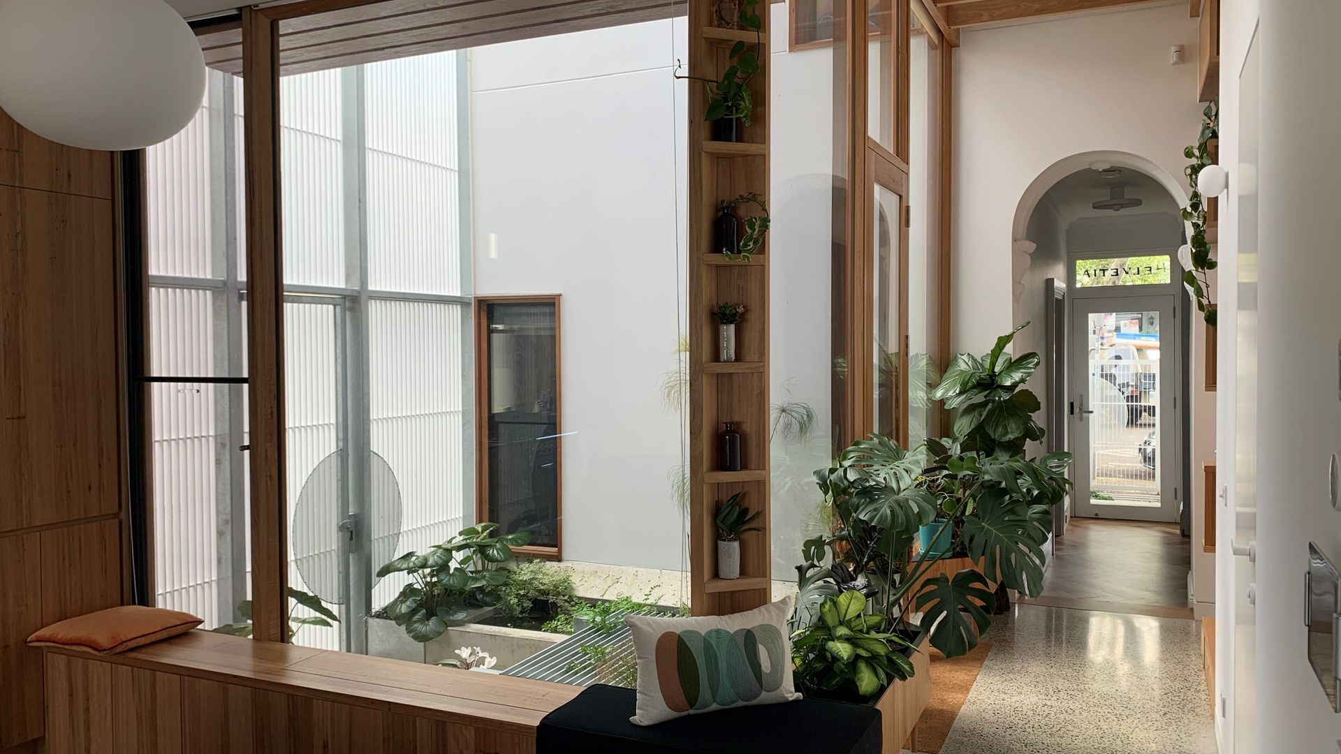 Urban Oasis - Helvetia House video