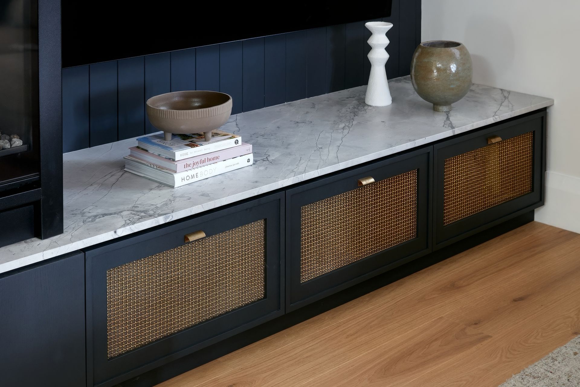 Brass Mesh Inserts with Jaspette Pulls