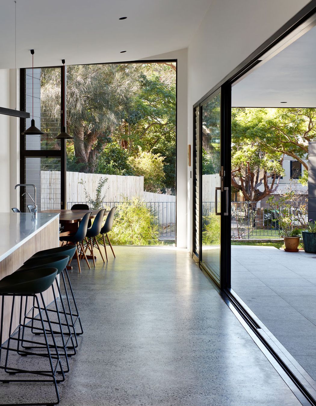 Photography: Luc Redmond