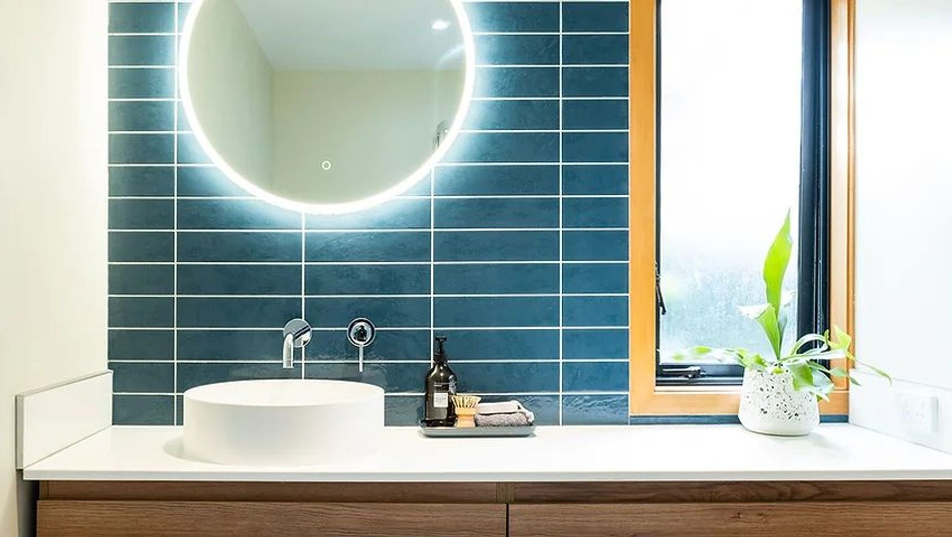 Willoughby Street Renovation banner