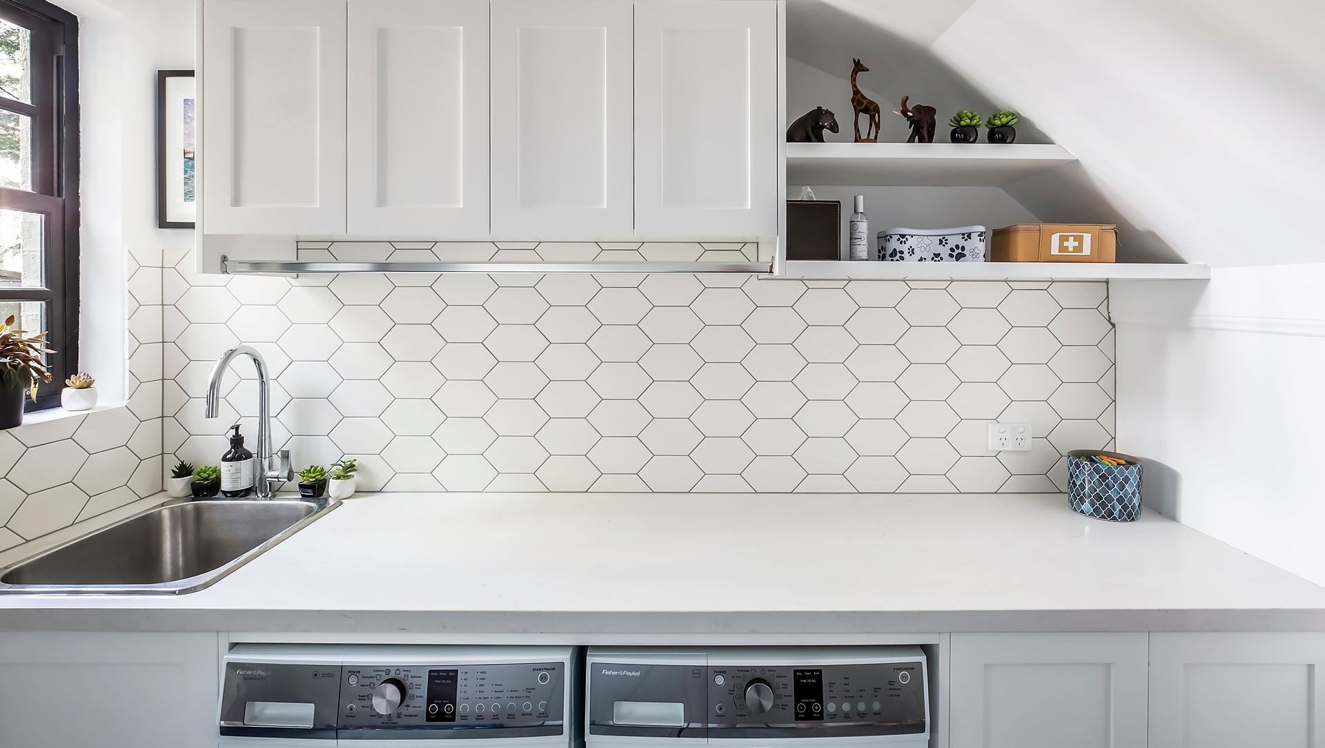 Clareville Laundry banner