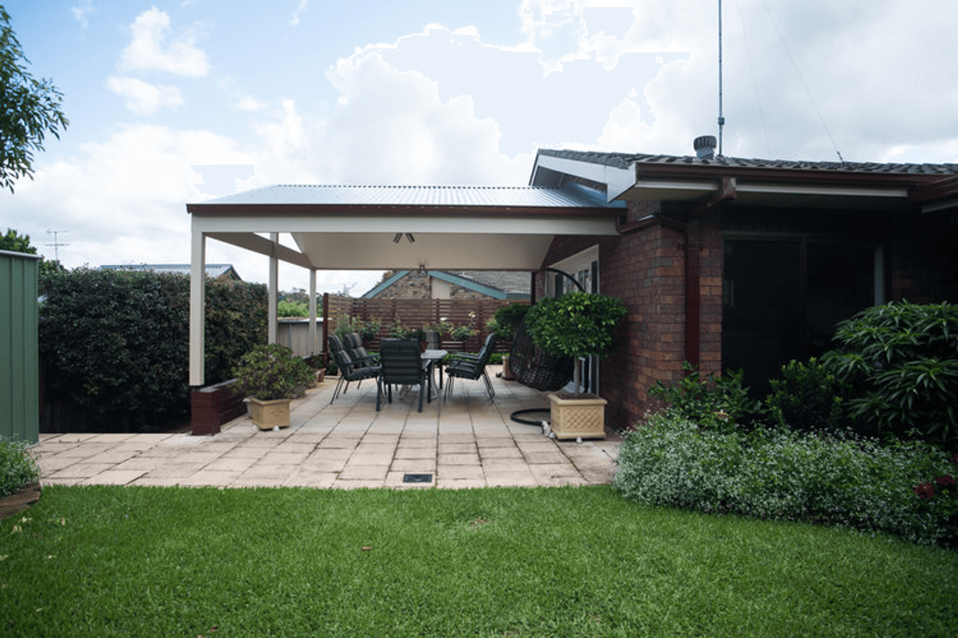 CASTLE HILL PROJECT - Pergola &amp; Rumpus Renovation