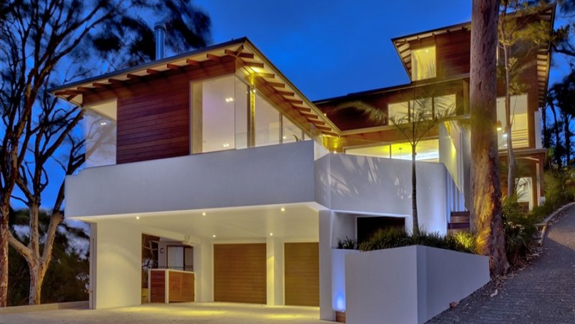 Grandview Drive, Newport banner