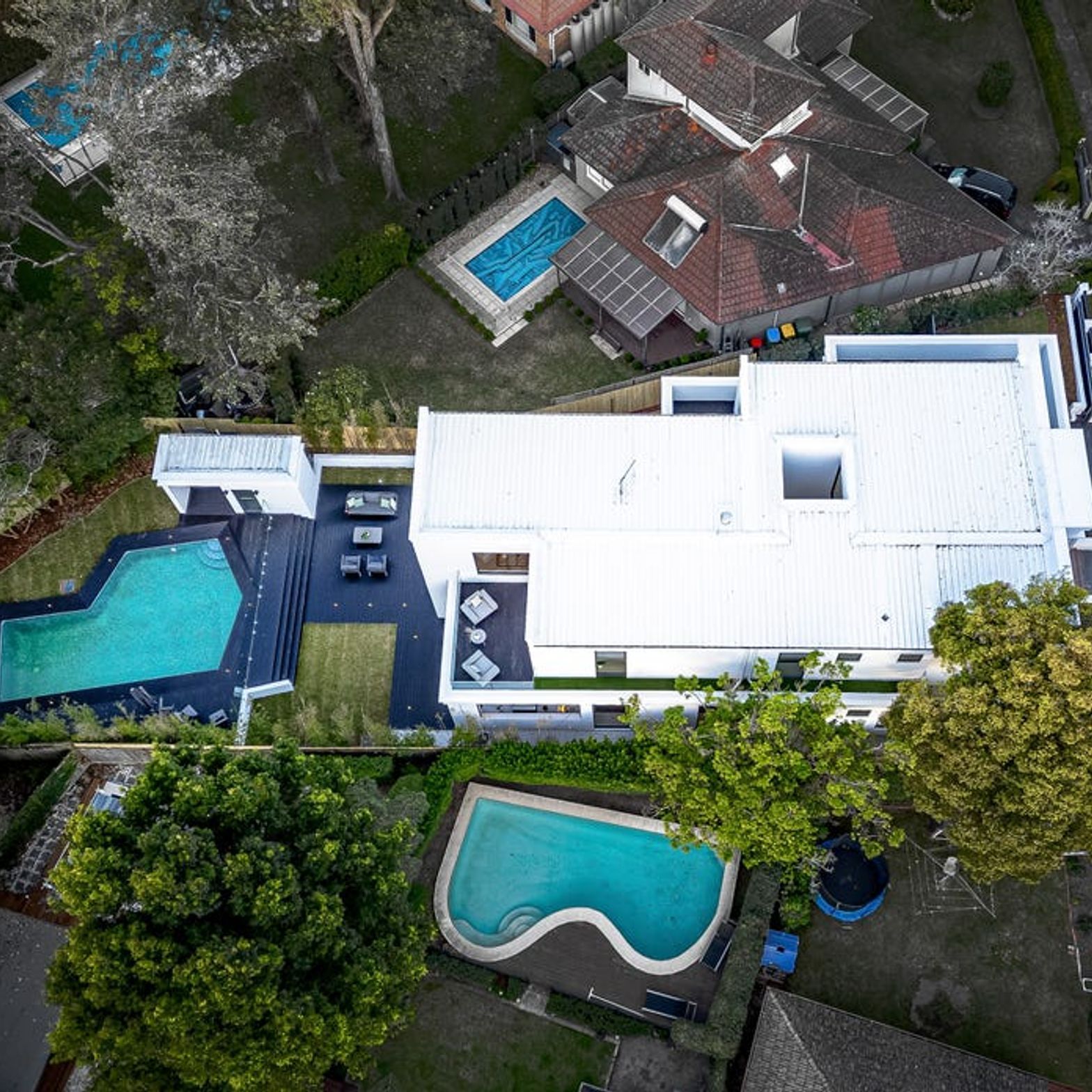 image18-v4.jpg