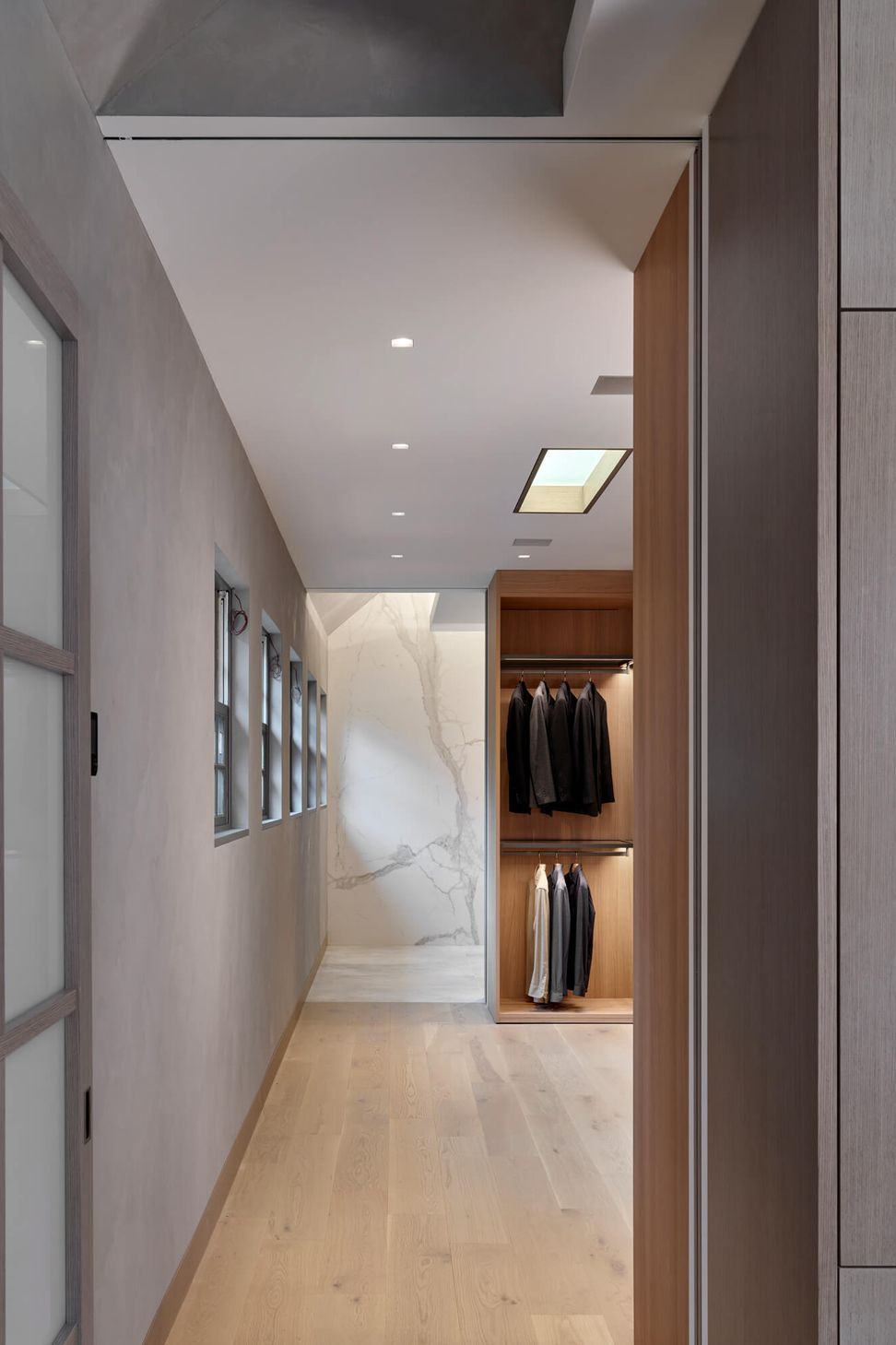 kYd-Bryn-Mawr-Primary-Suite-05.jpg