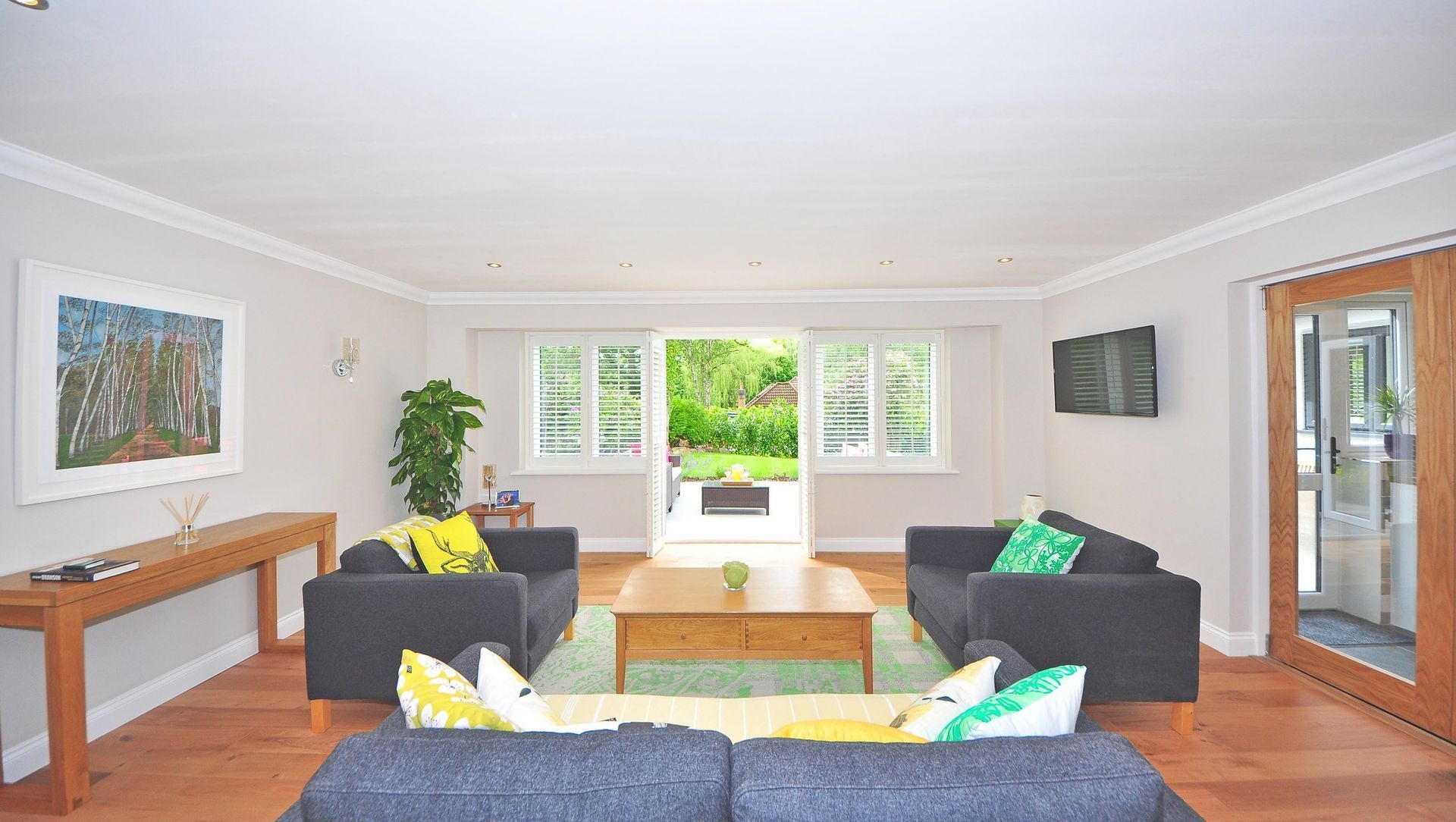 Living Renovations banner