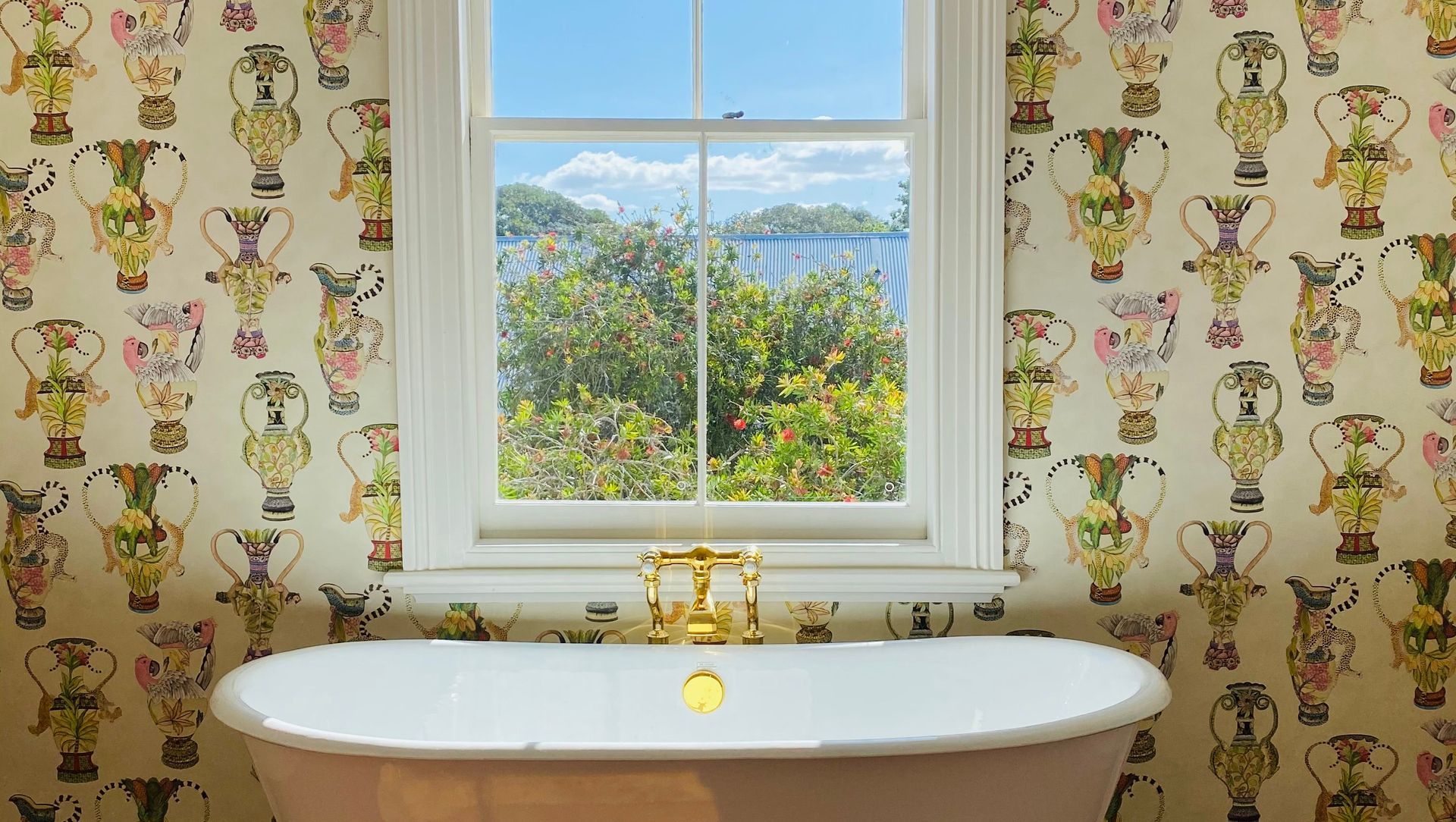 Mays Street Bathroom 02 banner