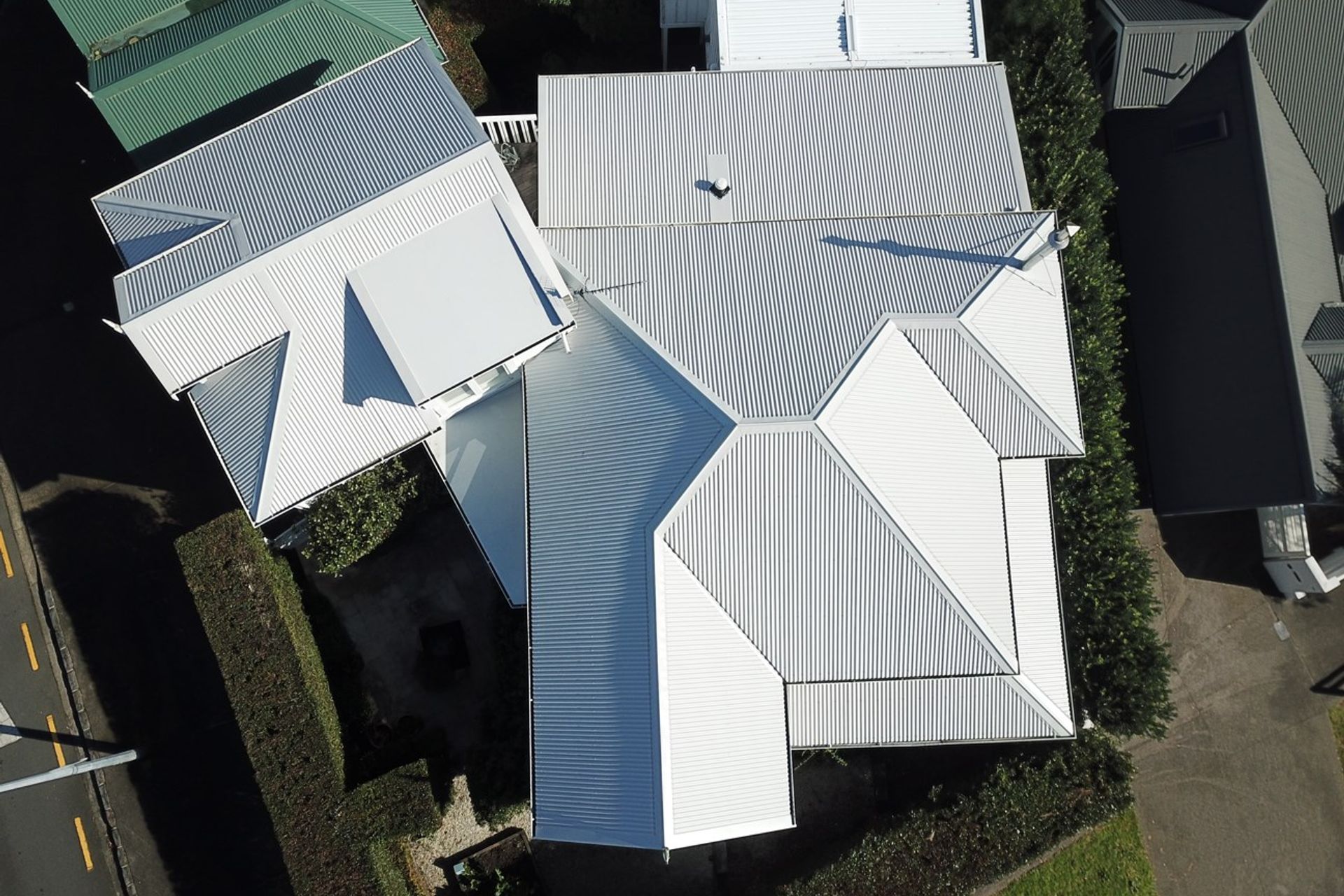 Central Auckland Re-Roof with TPO Membrane