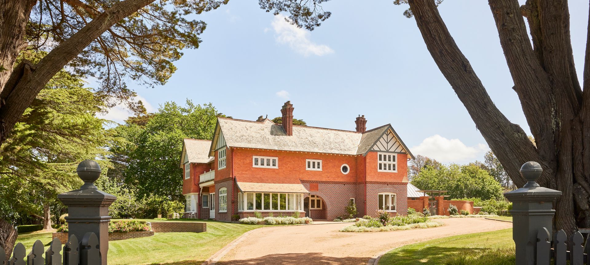 Highfield, Sutton Forest by Studio Dewar ArchiPro AU