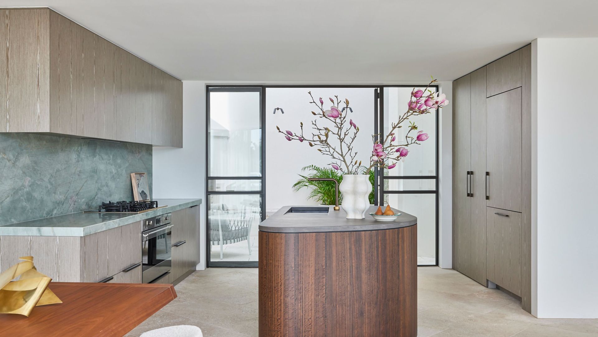 Bronte Road, Bronte banner