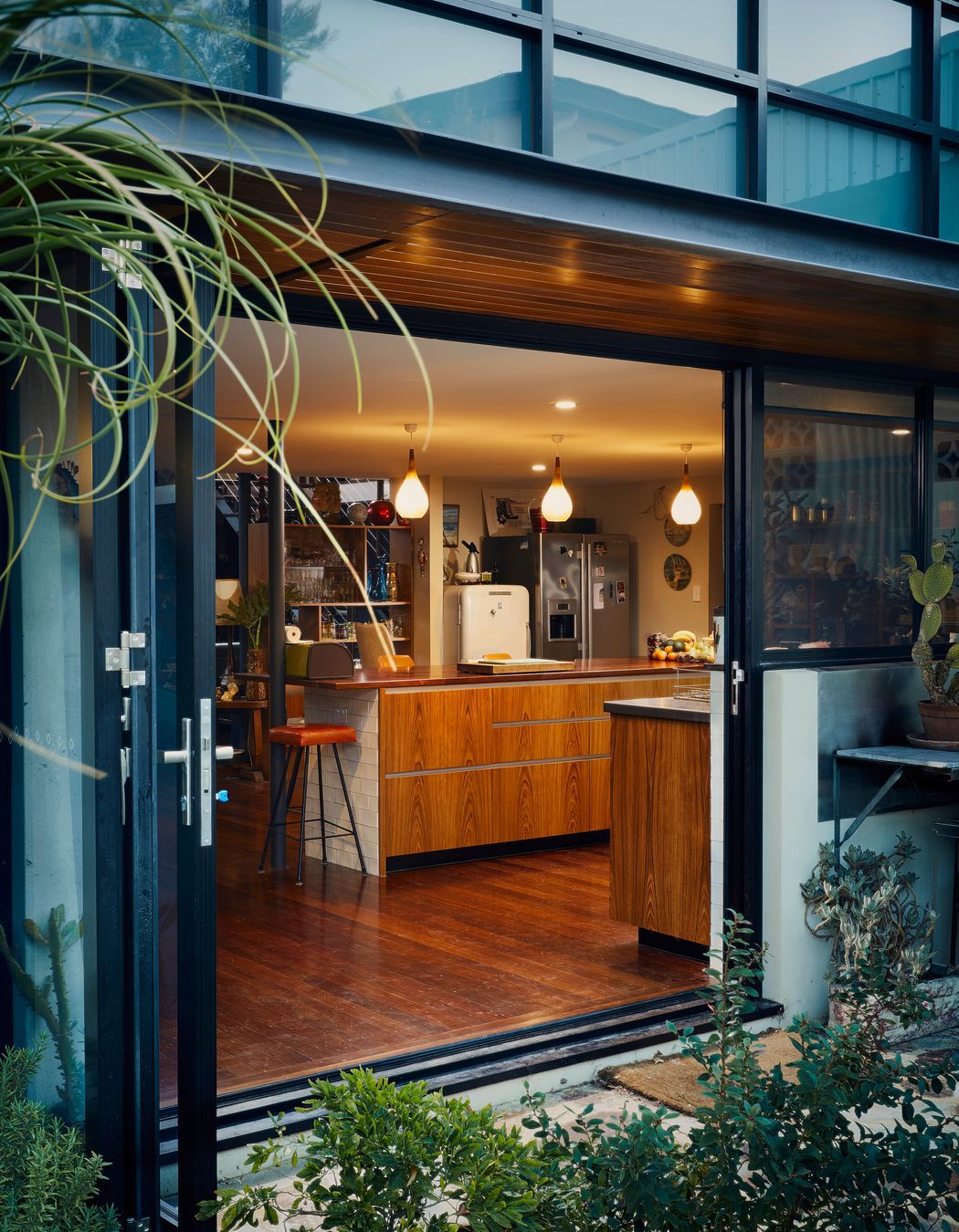 Photography : Luke Carter Wilton