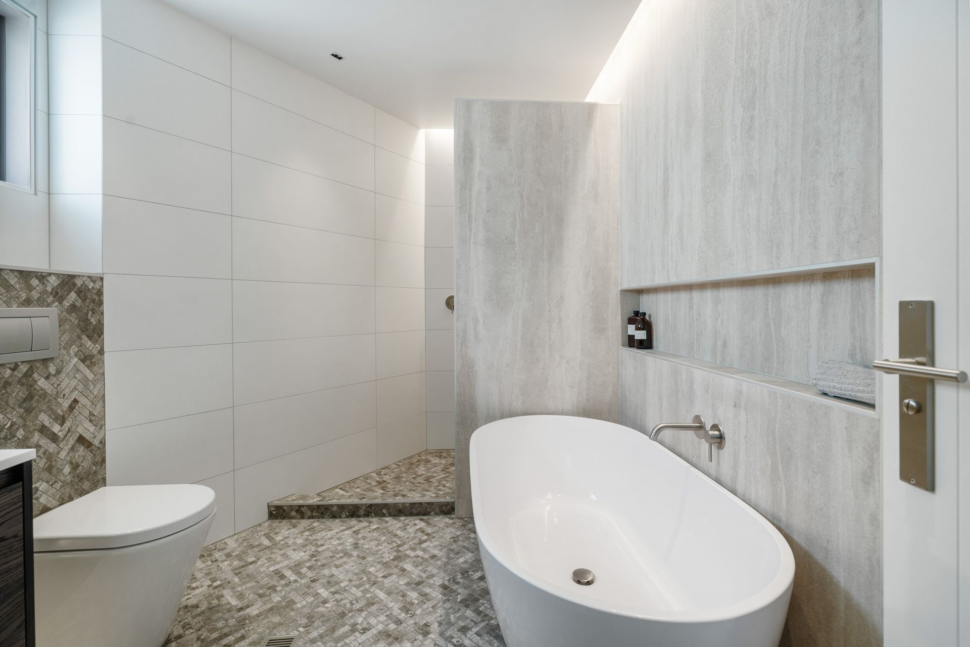 Tamaki Drive Apartment