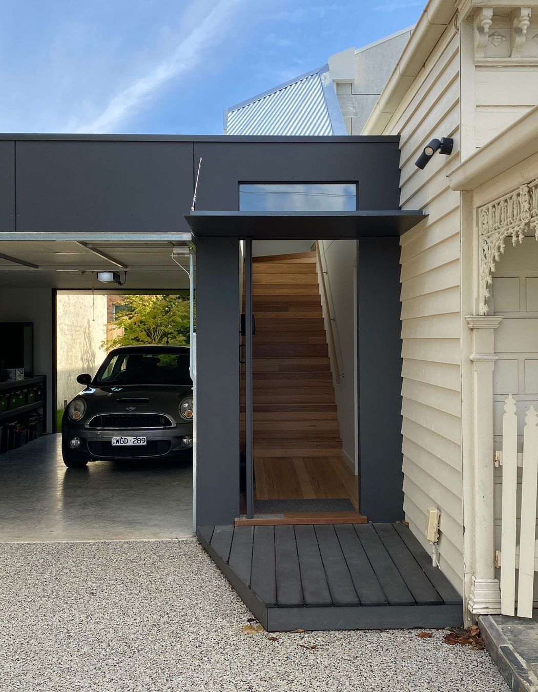 A concealed door gives direct access to the studio from the front of the house.