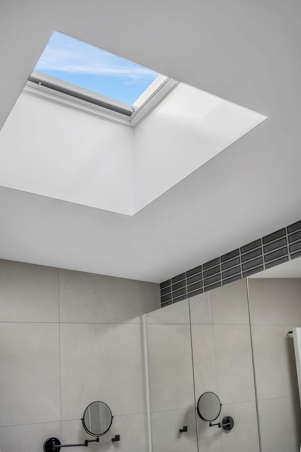 upGallery-Bathroom-Renovation-Beachlands-Skylight-fix-standard-scale-200x.jpg