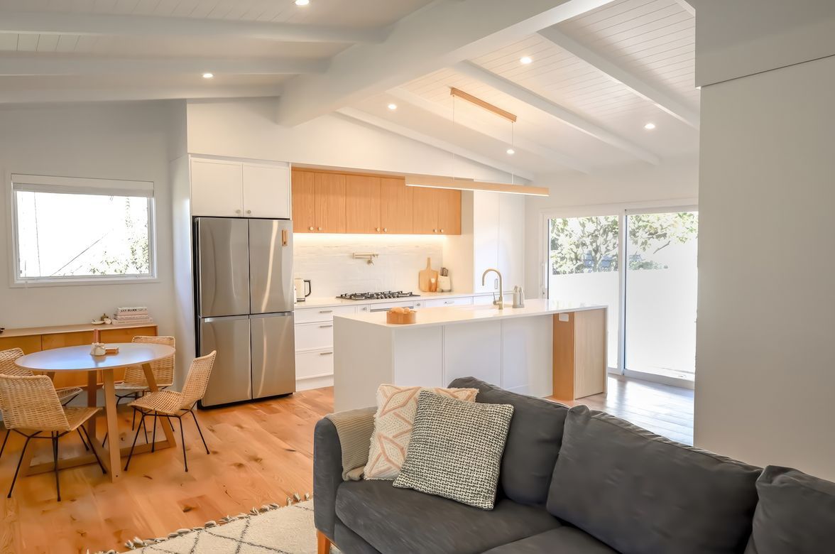 Stanmore Bay Renovation