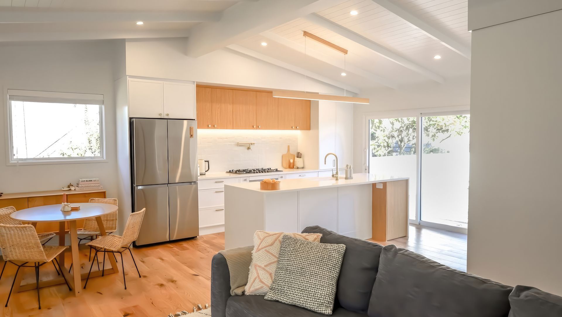 Stanmore Bay Renovation banner