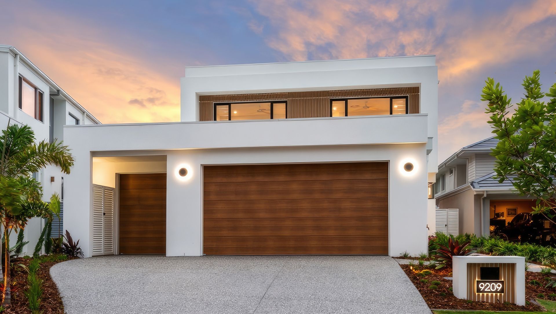 Resort Homes | Hope Island banner