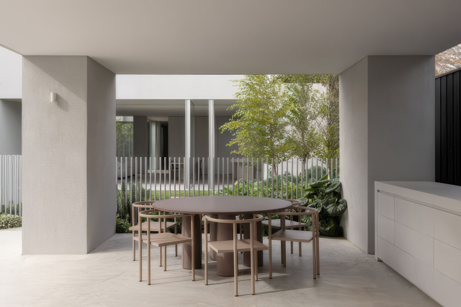 Kaye6049HR-640x427-upscaled-by-Replicate.jpg