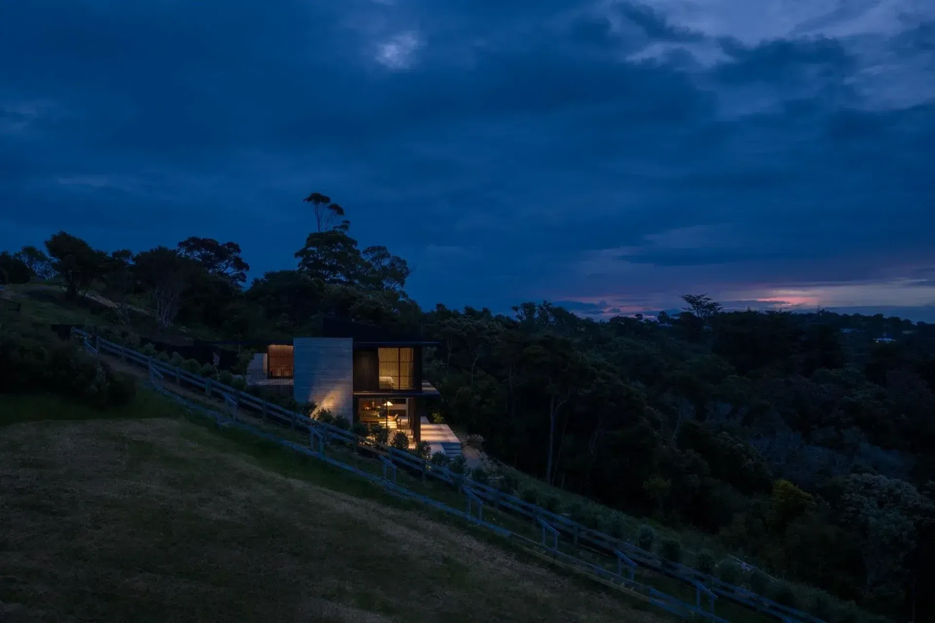 M4JulianGuthrieWaiheke0726trim.webp