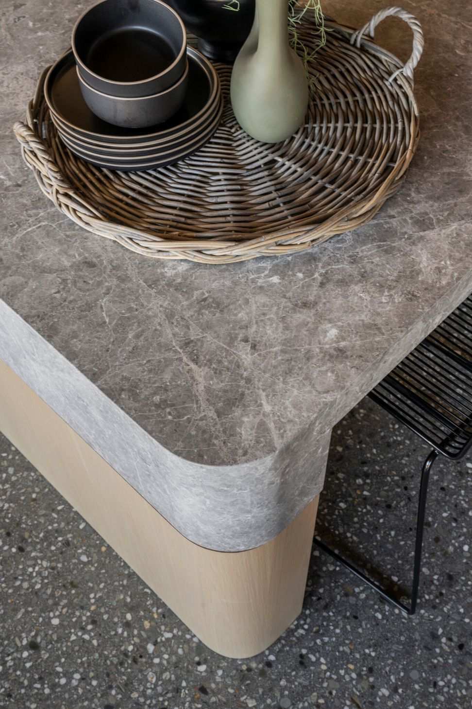 como-charcoal-limestone-curved-faceted-island-1365x2048.jpg