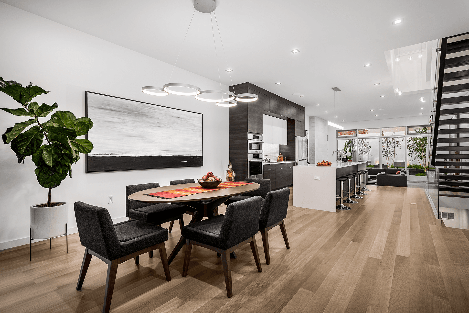 kYd-Bella-Vista-Town-House-03.png