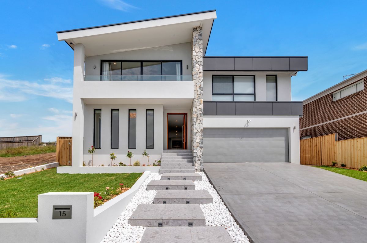 Macarthur Heights
