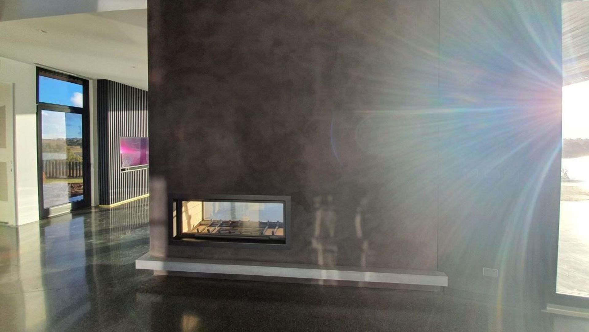 Canberra, ACT (Axis H1600) banner