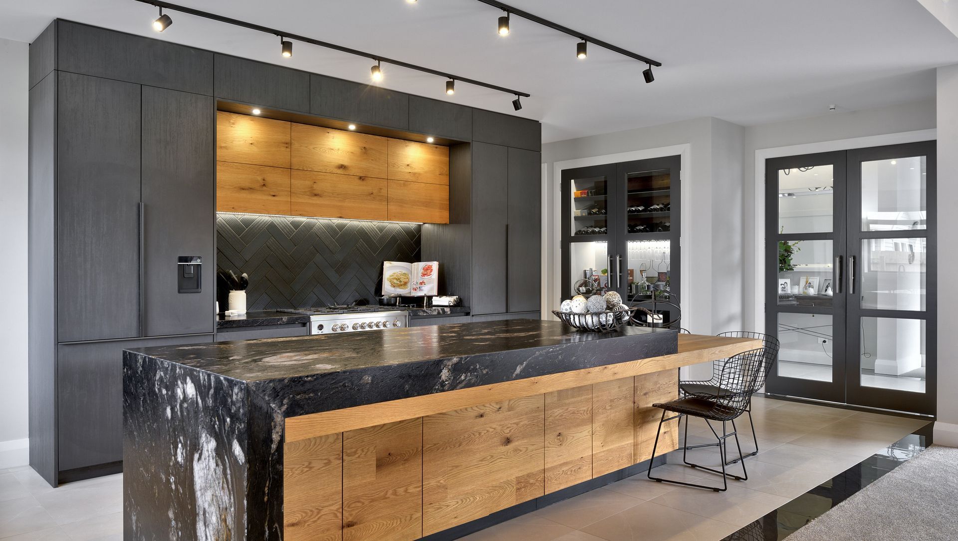 Oak Breakfast Bar, Huapai banner