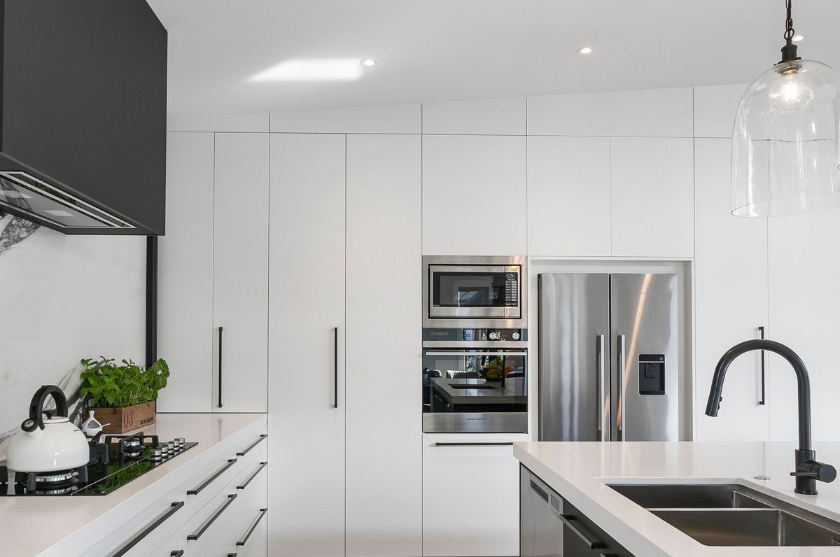 Veined Splashback Feature, Millwater