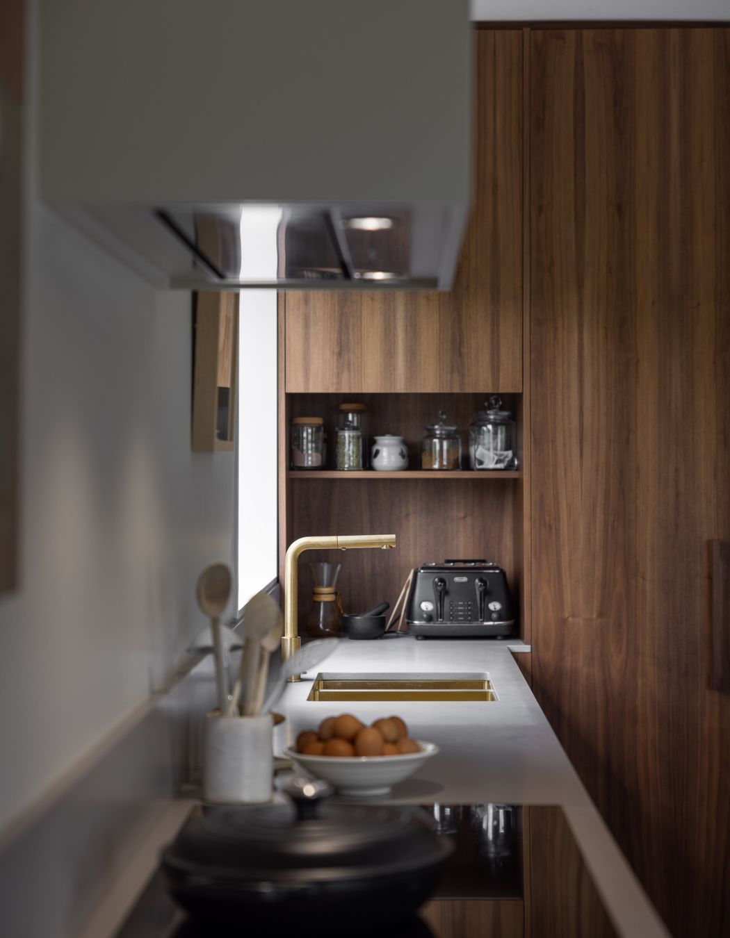 Prime Veneer, American Walnut Crown Cut. Design by Trudi Rabitte from Rabitte Joinery.